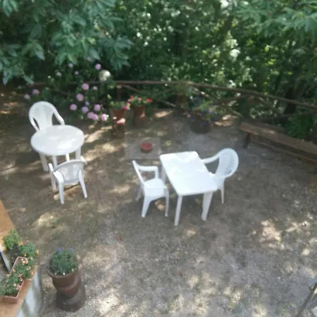 Dei Due Vecchietti Appartamento Macchino